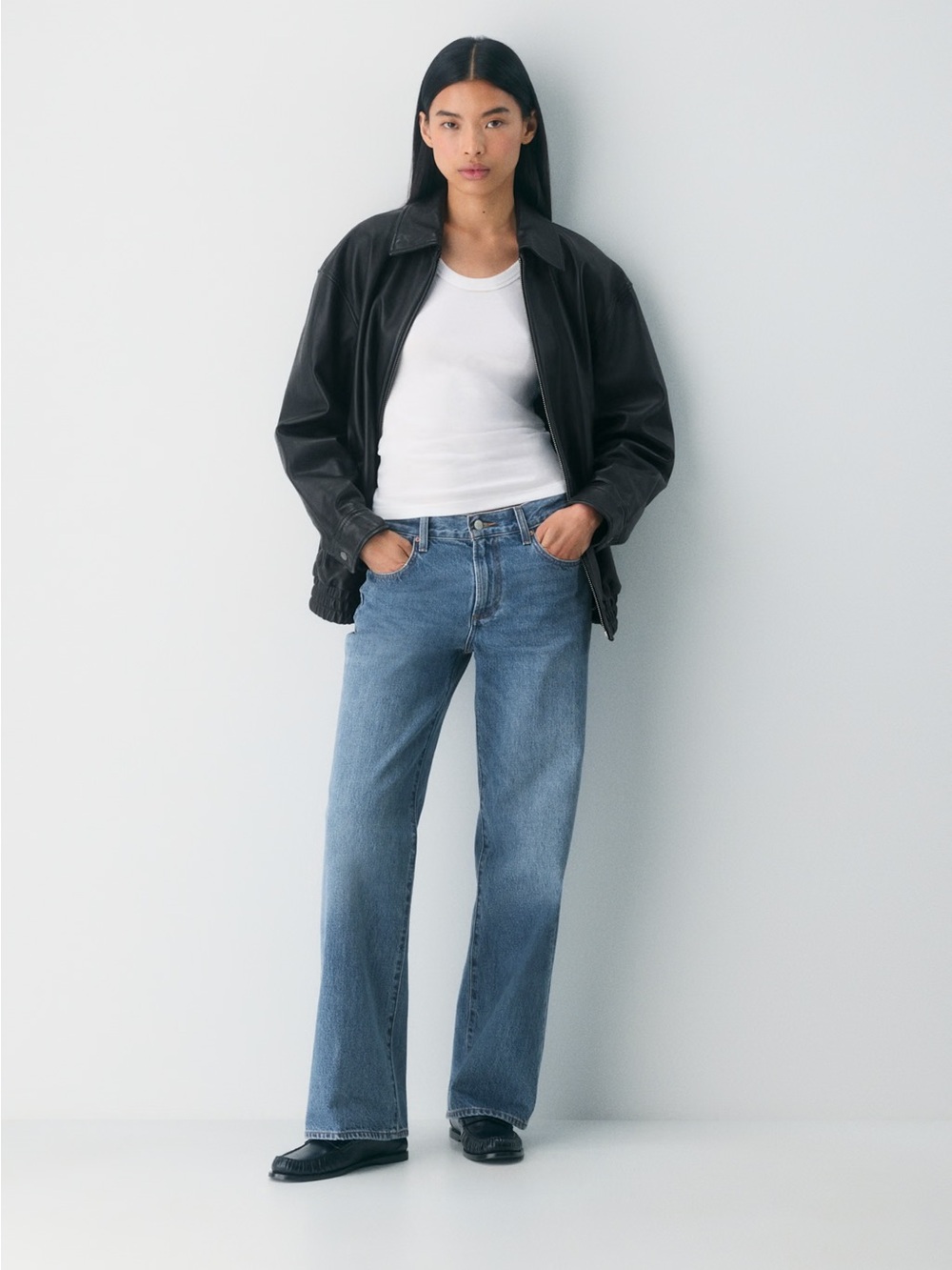 Aritzia Denim Forum The Farrah Lo-Rise Wide Jean